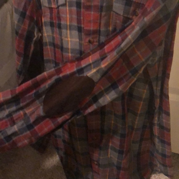 Button down dress shirt - Picture 2 of 3